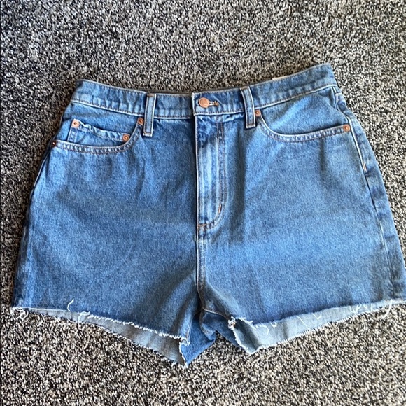 Victoria's Secret PINK High Waist Denim Shorts NWT - Picture 3 of 6